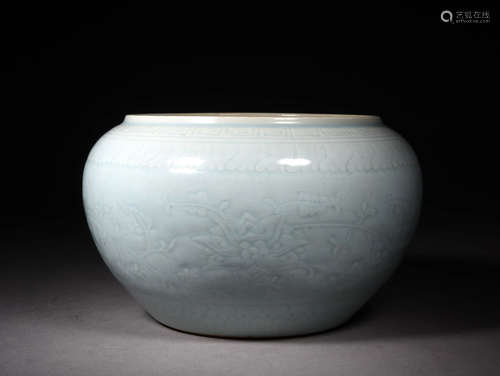 A Chinese Floral Skyblue Glazed Porcelain Brush Pot