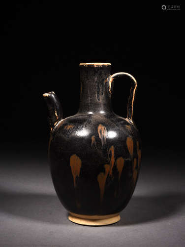 A Chinese Black Glazed Porcelain Ewer