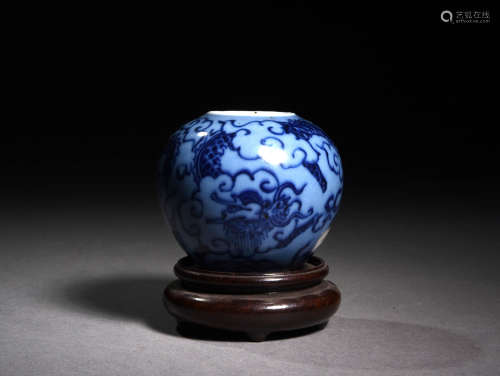 a Chinese Blue Glazed Dragon Pattern Porcelain Water Pot
