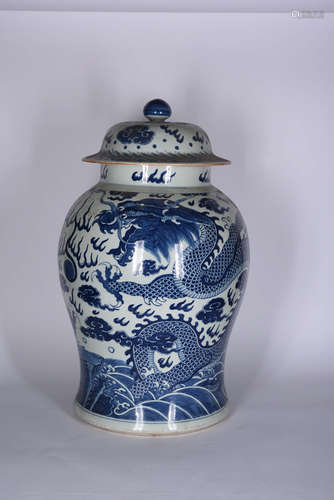 A Chinese Blue and White Dragon Pattern Porcelain Jar