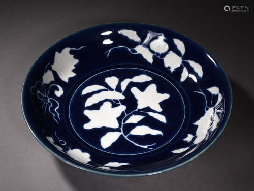 A Chinese Blue Glazed Floral Porcelain Plate