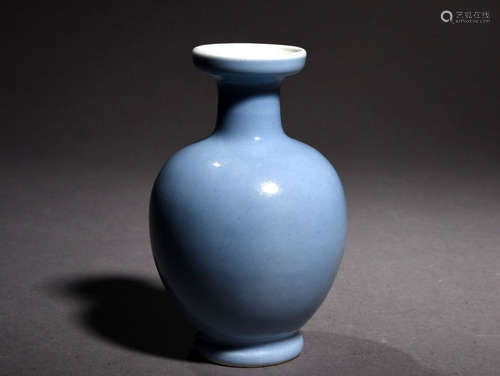 A Chinese Skyblue Glaze Porcelain Vase