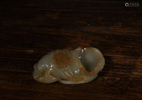 A Chinese conch Shaped Jade Brush Washer