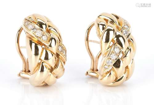 Ladies 14K Gold and Diamond Earrings