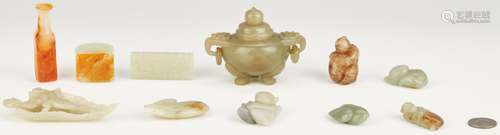 11 Chinese Carved Jade Items