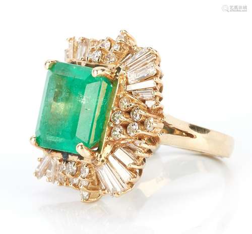 Ladies 14K Square Cut Emerald & Diamond Ring, 13.82 Cts.