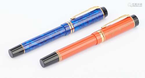 2 Parker Fountain Pens, incl. MacArthur Ltd. Ed.