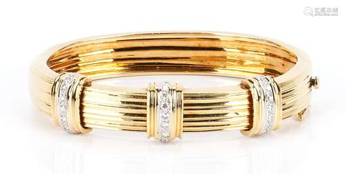 18K Gold Bangle Bracelet w/ Diamonds