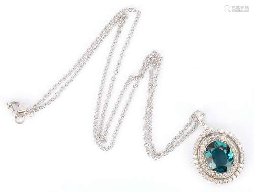 Ladies 18K Necklace & Topaz Pendant