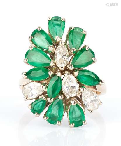 Ladies Emerald & Diamond Dinner Ring