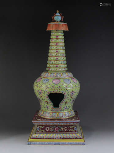 A CHINESE FAMILLE ROSE PORCELAIN DAGOBA