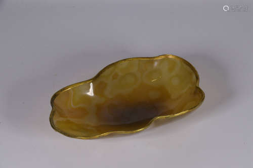 NATURAL AGATE CARVED AND BRONZE ENCLOSED WASHER