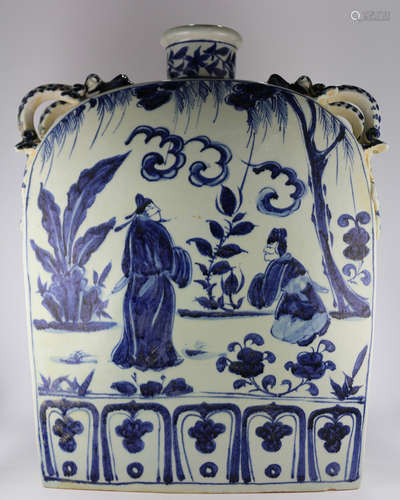 A BLUE&WHITE FOUR HANDLES FLAT POT