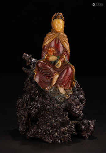 A SOAPSTONE GUANYIN BUDDHA WITH LOTUS