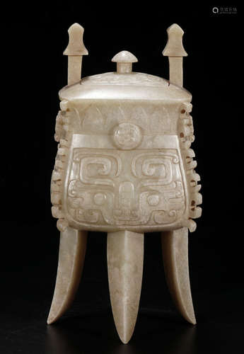 A HETIAN JADE SQUARE CENSER CARVED WITH BEAST PATTERN