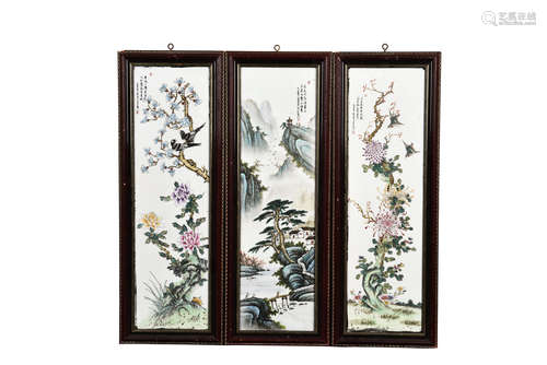 SET OF THREE PORCELAIN PLAQUES 'FLOWERS & SCENERY'