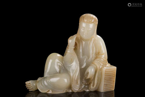 JADE CARVED SEATED GUANYIN