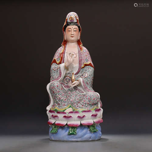 A Chinese Famille Rose Porcelain Guanyin Statue