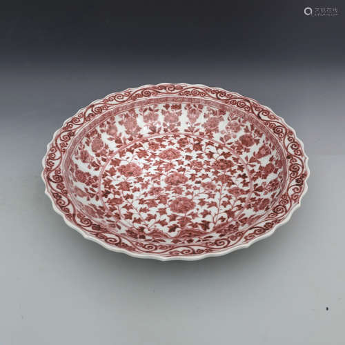 A Chinese Underglazed Red Floral Porcelain Plate