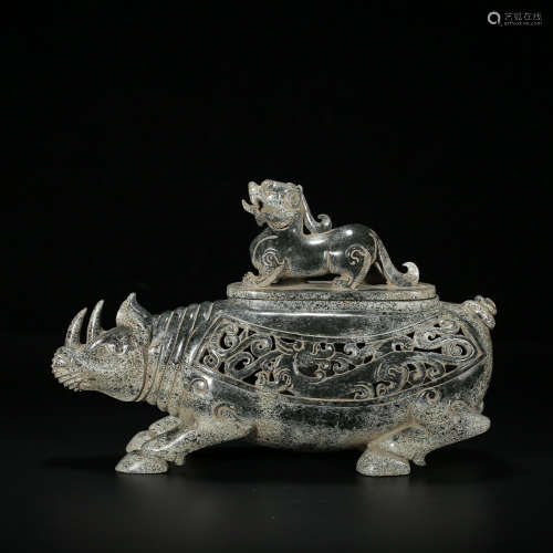 A Chinese Carved Green Hetian Jade Incense Burner Ornament