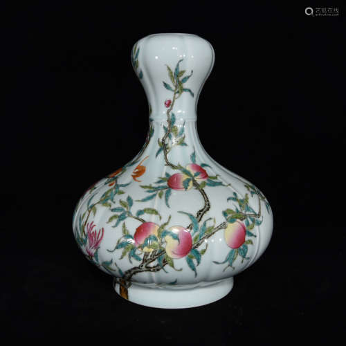 A Chinese Famille Rose Floral Porcelain Garlic Bottle