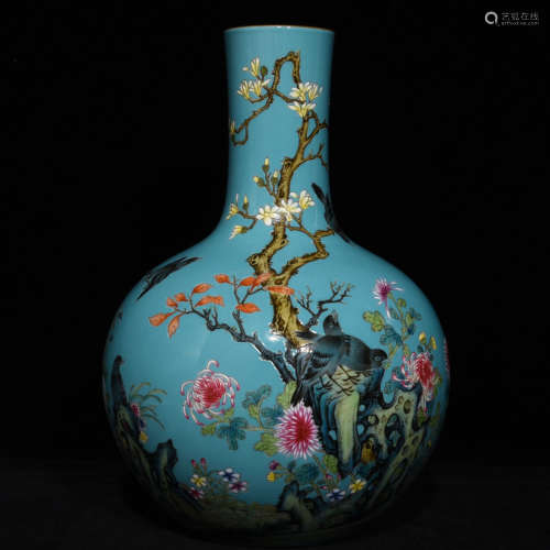 A Chinese Blue Famille Rose Flower&Bird Pattern Porcelain Vase