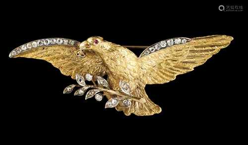 A broochBicoloured goldChiselled decoration of spread eagle on a branchSet with 22 anti