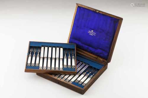 A desert cutlery setMetal and silver, England, 19th centurySix forks and 6 knives of mother