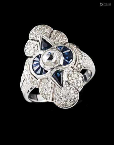 A ringGoldStylised flower set with one crowned rose diamond, various small diamonds and tra