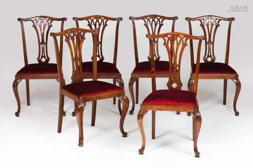 Six Chippendale style chairsWalnutCarved and pierced crests and splatsBordeaux velvet u