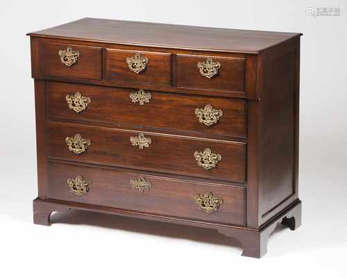 A D.Maria chest of drawersBrazilian rosewoodTwo sliding boards, two short and two long draw