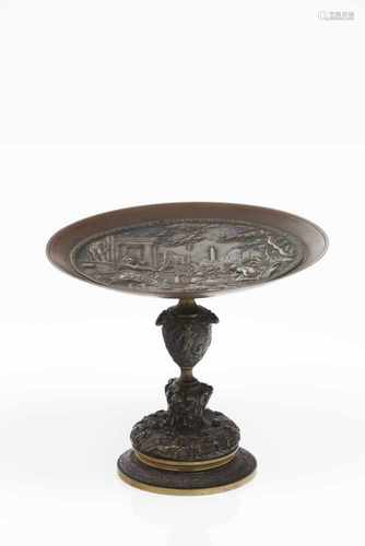 A Grand Tour tazzaPatinated bronze of raised decorationOn the top 