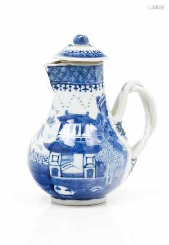 A milk jug with coverChinese export porcelainBlue underglaze decoration with river view