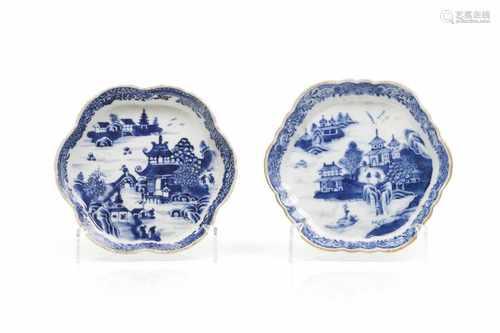 A pair of scalloped saucersChinese export porcelainBlue underglaze decoration of river view