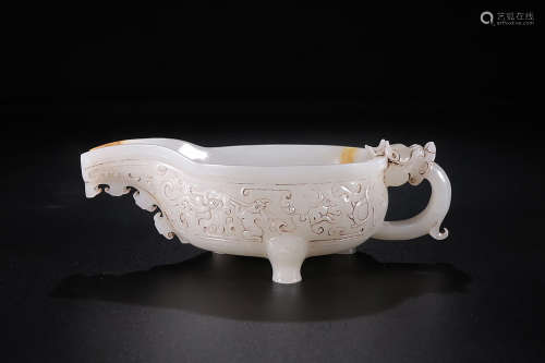 A CHINESE CARVED HETIAN JADE CUP