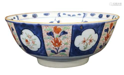 AN ‘IMARI’ BOWL China, Qing dynasty, 18th century …