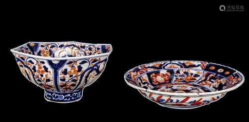 TWO MEIJI PERIOD IMARI BOWLS 6 x 24 and 10,5 x 20 …