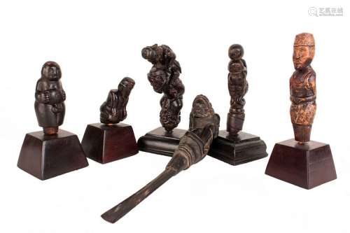 SIX WOODEN INDONESIAN KRIS HILTS 19th 20th century…