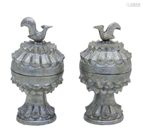 A PAIR OF SMALL INDONESIAN SILVER VASE AND COVERS …