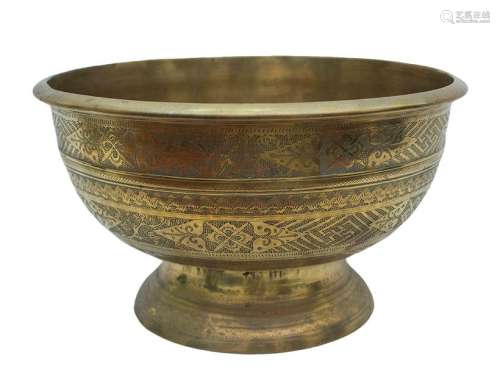 AN INDONESIAN BRASS BOWL Late 19th – early 20th ce…