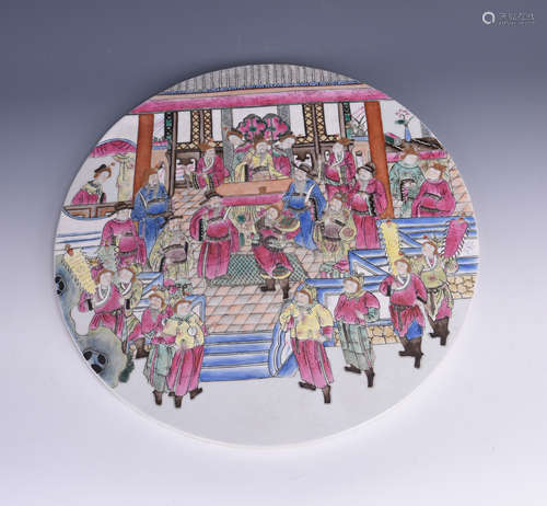 FAMILLE ROSE 'COURT GATHERING' ROUND HANGING PLAQUE