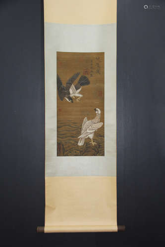 A CHINESE EAGLE PAINTING SILK SCROLL