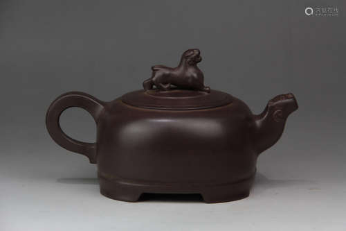 A CHINESE PURPLE SAND TEAPOT, XU HANTANG MARK