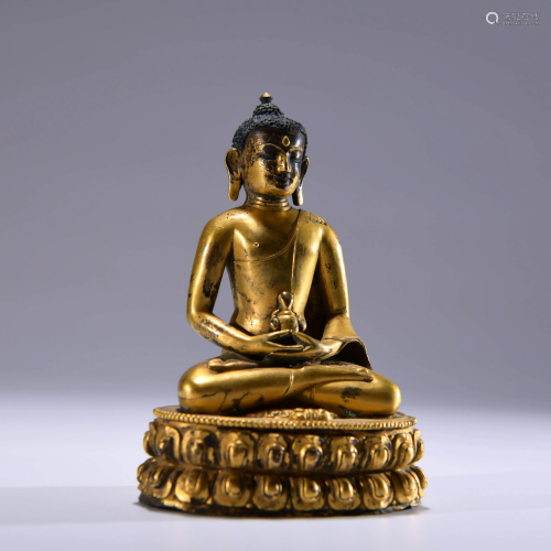 A CHINESE GILD BRONZE STATUE OF SAKY…