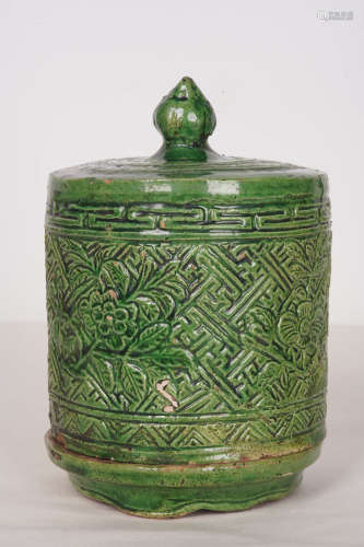 A Chinese Cizhou Kiln Floral Green Glazed Porcelain oil lamp