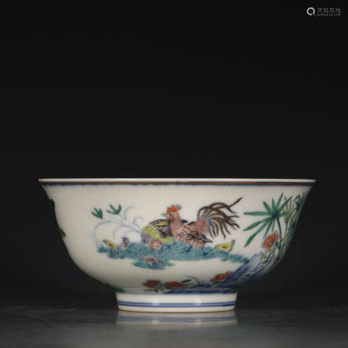 A Chinese Doucai Floral Gild Porcelain Bowl