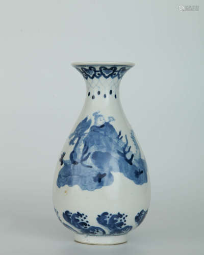 A Chinese Blue and White Porcelain Vase