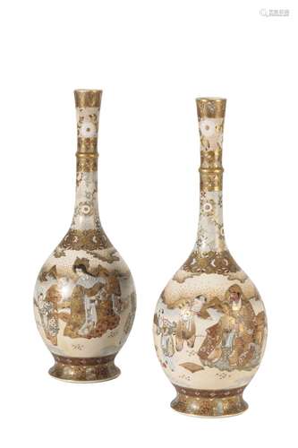 LARGE PAIR OF JAPANESE SATSUMA BOTTLE VASES, MEIJI PERIOD