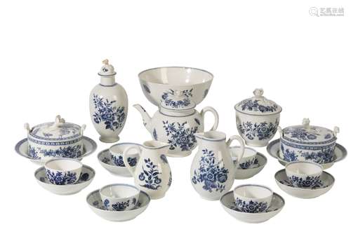 FIRST PERIOD WORCESTER BLUE AND WHITE TEA WARES, 18TH CENTURY