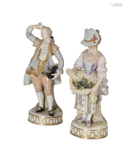 PAIR OF MEISSEN PORCELAIN FIGURES, LATE 19TH CENTURY